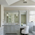 005_masterbathroom2_014a